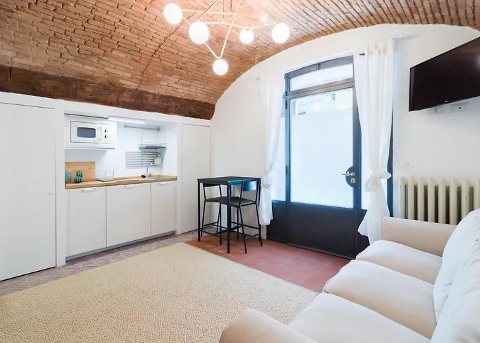 Art - Porta Agostino