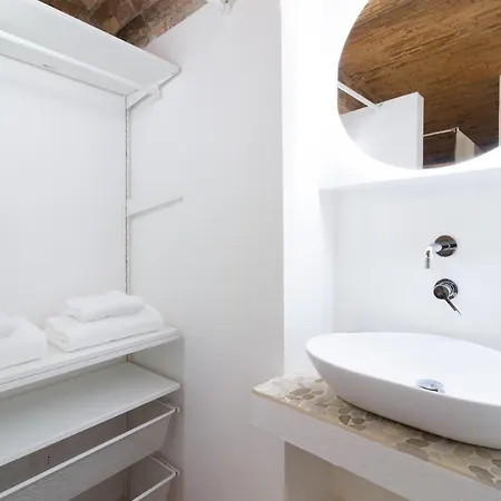 Art - Porta Agostino *